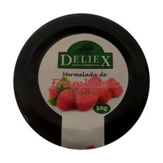 Confiture de framboises pour les invités, détails de mariage