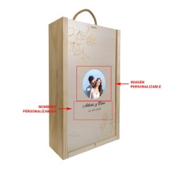 Caja de madera personalizada con imagen y texto. Ideal para eventos. Regalos Gourmet Online