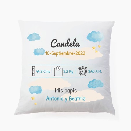 Personalized newborn cushion with baby's details. 25x25 cm