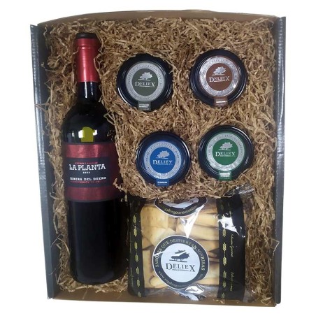 Gift box for red wine and cream cheese | Gourmet Gifts Online