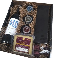 Gift basket with Montequinto wine, wine set, cheese wedge, spreads and chocolates