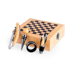 Buy Wine Set with Chess Set | Regalos Gourmet Online