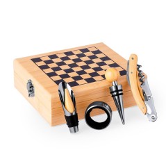 Buy Wine Set with Chess Set | Regalos Gourmet Online