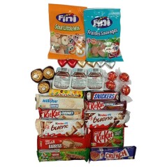 Basket of chocolates, candies and gummies (assortment 4)