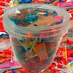 Cubo 150 chuches y regalitos para cumpleaños y piñatas