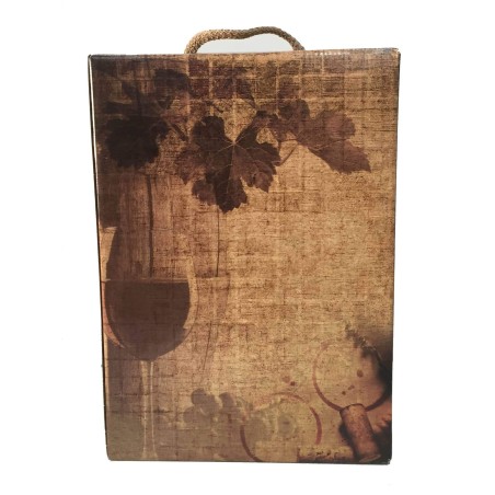 Case with three bottles of red wine ideal for an elegant gift