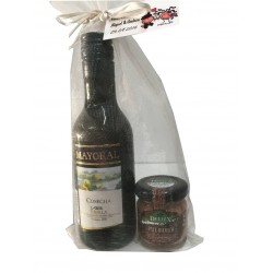 Lot wine foreman harvest with combination of jars gourmet to give