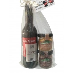 Two jar of pâté with Pata Negra wine for gift