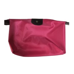 Sac accessoire rose comme cadeaux pour invités et événement