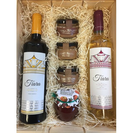 Lot of gastronomy with Tiara wines, selection of gourmet patés and jam for Christmas