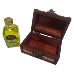 Cheap gift for guest of wedding wood trunk with liquor of herbs.