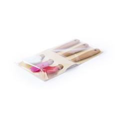 Set con tres utensilios de cocina elaborados con madera de bambú