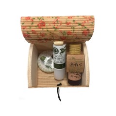 Petit coffret cosmétique à l'huile d'olive